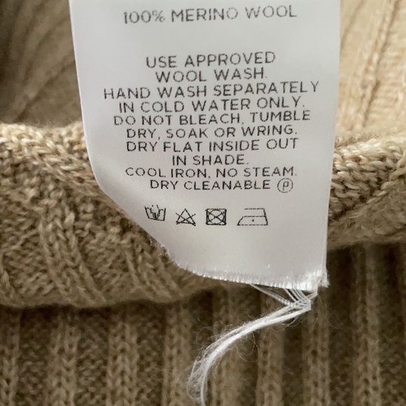 Viktoria & woods thunder knit in sand. 100% merino wool. Size 1. - Picture 10 of 10